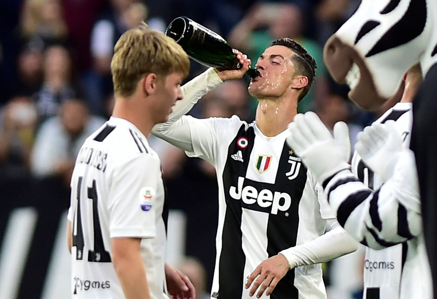 Adidas colombia juventus hotsell